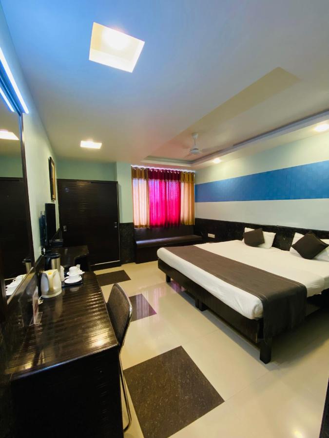 Banswara Nakshatra Hotel מראה חיצוני תמונה